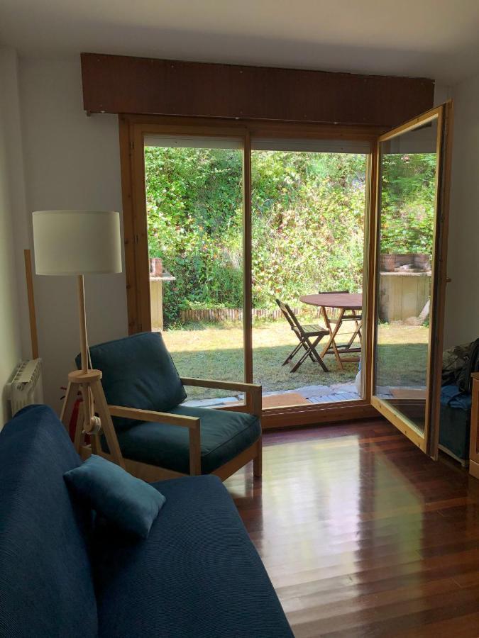 Casa De Claudia Comillas- Jardin Privado - A 10 Metros Del Capricho De Gaudi Luaran gambar