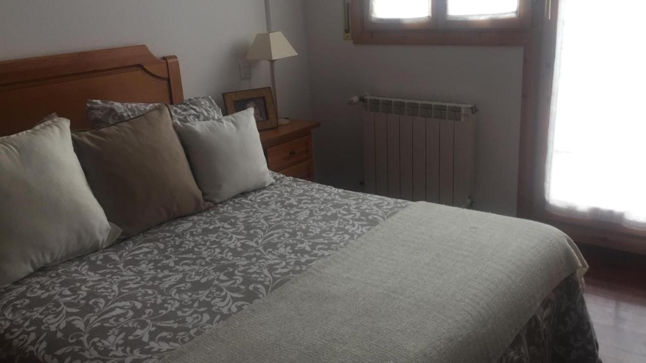 Casa De Claudia Comillas- Jardin Privado - A 10 Metros Del Capricho De Gaudi Luaran gambar